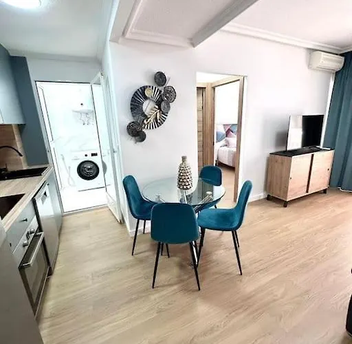 Ls18 By Zanis Apartment