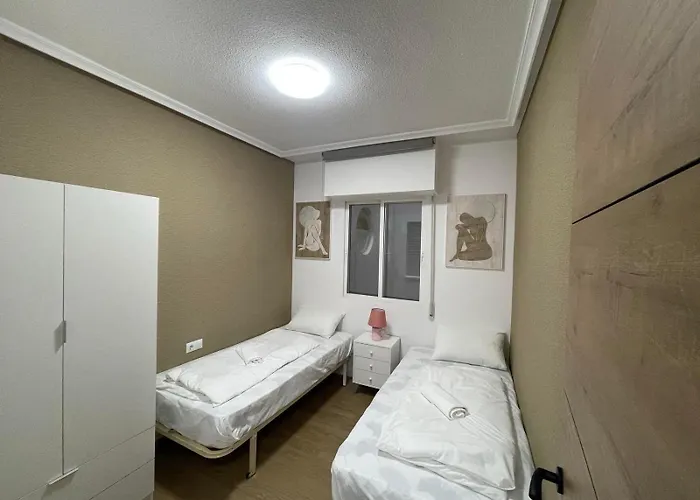 Ls18 By Zanis Apartment Torrevieja