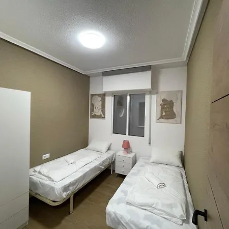 Ls18 By Zanis Appartamento Torrevieja